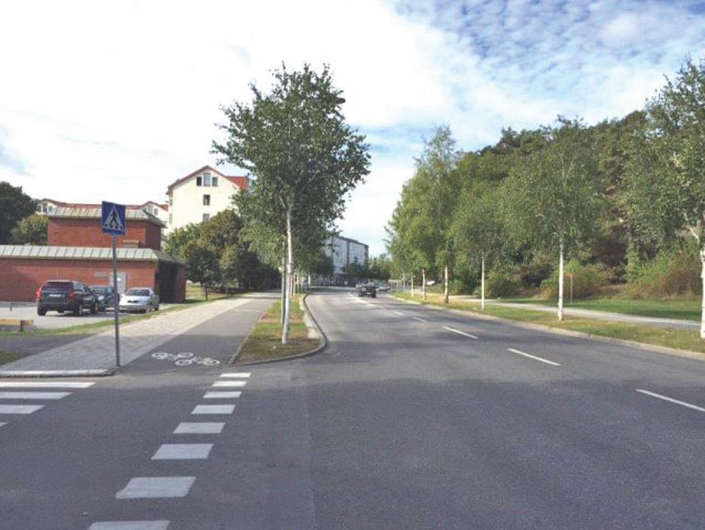 Sida 15 (33) Gator och trafik Gatunät Infartsgata till Fruängsgården och punkthusen öster om planområdet är Elsa Beskows gata som ansluter till Vantörsvägen.
