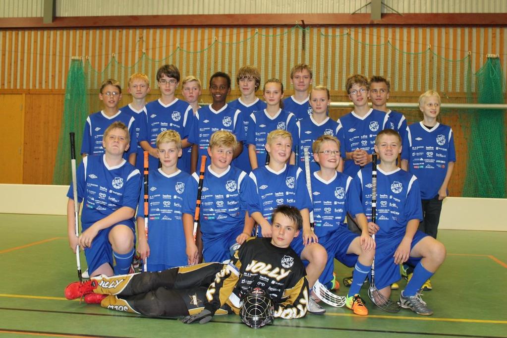 IB 99. Detta lag har ca 12 spelare och tre ledare, Ingemar Langdell, Samuel Hallenrud och Erika Kihlman. Träningen sker i Nårunga Sporthall måndag och torsdag.