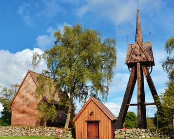 5 TIPS - för historieintresserade Höneström Granhults Kyrka Sveriges äldsta träkyrka Granhult, som ligger en knapp mil utanför Lenhovda, kan stoltsera med Sveriges äldsta bevarade träkyrka.