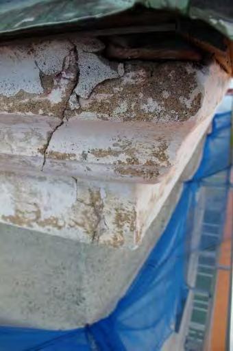 Djupare lagningar har utförts med hydrauliskt kalkbruk, med sammansättningen 55/45/800.