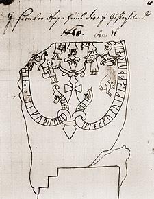 Endast ett större fragment (och ett antal mindre) av den en gång ståtliga runstenen finns bevarade idag. Det större fragmentet är uppställt i vapenhuset till Österfärnebo kyrka.