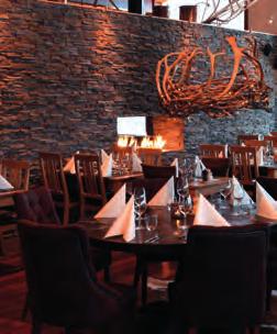 070-275 31 43 storhagen.mu MÅNDAG: VANDRING 425:- för personer över 12 år. 200:- för 11 år och yngre. 2-rätters lunch ingår.