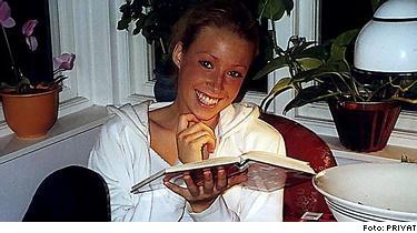 Men hennes jämnårige pojkvän förbjöd henne att uppträda. Han ville ha henne för sig själv. När Klara ville bryta förhållandet släppte allt för pojkvännen, och han ströp henne till döds.