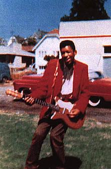 1958 köpte James sin första akustiska gitarr för 5 dollar, som han spelade på flera timmar varje dag. Under den här tiden lyssnade han också mycket på blues av bland annat Muddy Waters, B.