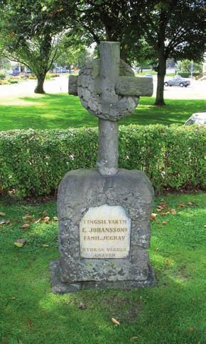 Kulturhistorisk bedömning och karaktär Inom kvarteren I III finns ett flertal gravar och gravvårdar som bör bevaras.