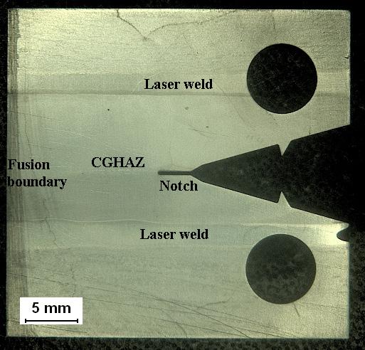 Figur 8 Figure 8 Exempel på tvärsnitt i en CT-25 CCG provstav innan provning Example of a cross section through a CT-25 CCG specimen before testing 4.