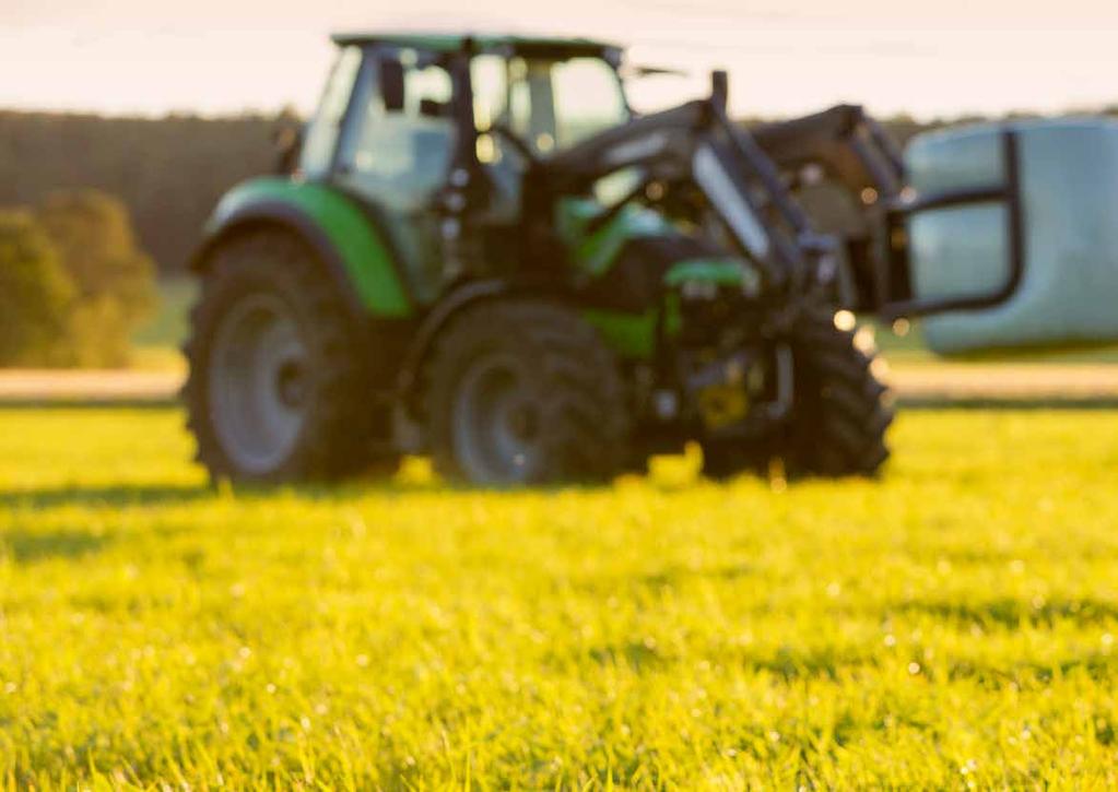 6 NYA Q-SERIEN INNOVATÖREN The Den new nya Quicke Q-serien Q-series är is engineered konstruerad for för modernt farming. lantbruk.