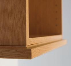 Krönlist Soft Höjd 38 mm, längd 2400 mm och djup 70 mm. Fanerad eller målad MDF.