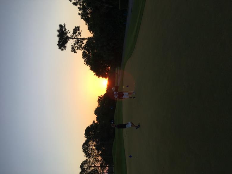 Kurser för Nybörjare! På Barsebäck Golf Academy har vi självklart kurser för alla. Oavsett om du är nybörjare eller golfare men utan godkänt hcp är det här du ska titta.