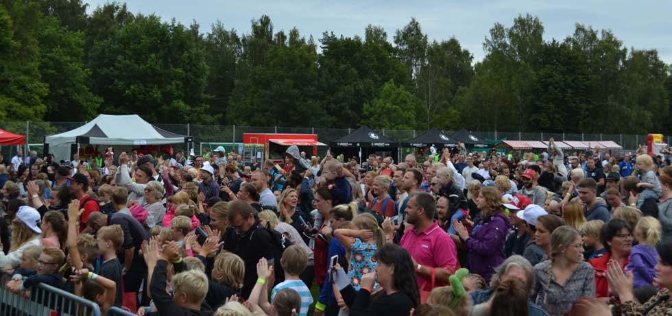 100 år sedan var Sverige fattigt. Idag har vi gemensamt byggt upp ett välfärdssverige och det är facket, arbetsgivarna och politikerna som ansvarar för det fortsatta välfärdsbygget.
