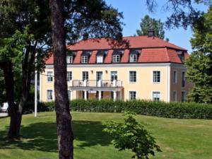 Vårlunch Hagberg Nu är det dags för den traditionella vårlunchen på Hagaberg Onsdag den 17 maj klockan 13.