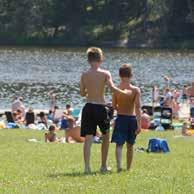 För mer info, se Olunda ryttarförenings hemsida Fritidsgården Guldgruvan har mycket kul på gång i sommar. Varje tisdag och torsdag från 20/6 till 12/8 flyttar de ut till Särstabadet.