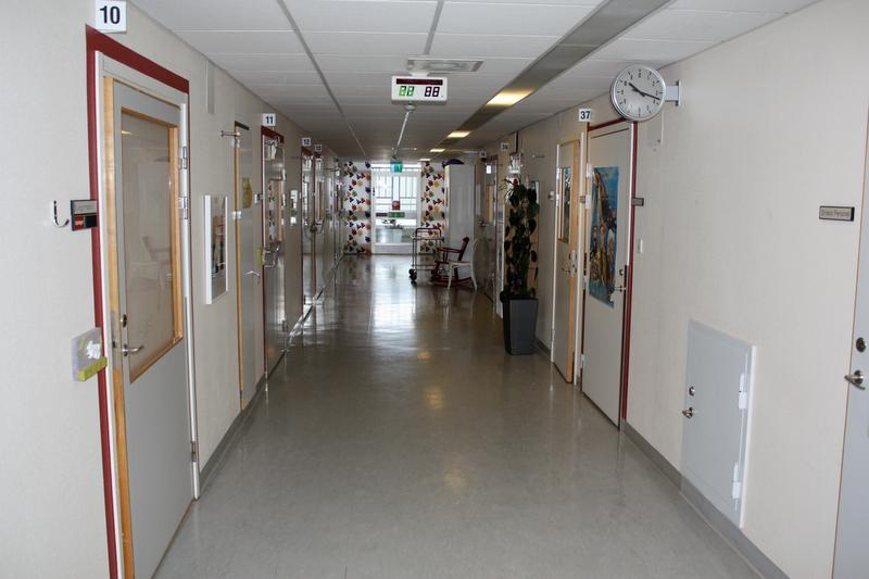 Kapitel 2 Objektsbeskrivning 2 Objektsbeskrivning I objektsbeskrivningen presenteras en allmän beskrivning av Centralsjukhuset i Kristianstad samt en mer utförlig beskrivning av Avdelning 043,