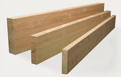 Figur 1, Limträbalk (Martinsons, u.å) 3.1.3 Masonitebjälke En typ av lättbalk som består av en träfiberskiva med flänsar av K-virke. Tvärsnittet har utformningen av en I-profil.