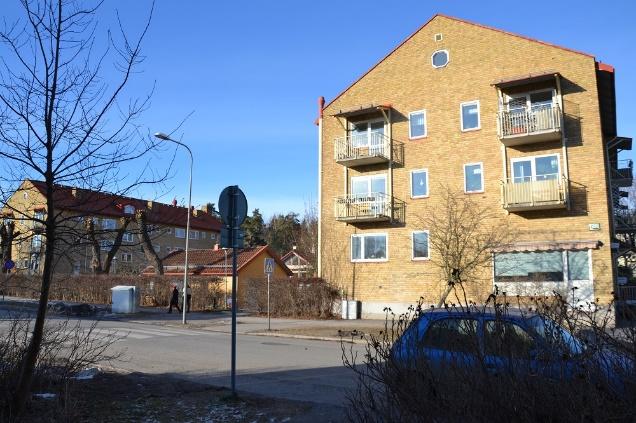 mjölkaffärer Två charkuterier och en