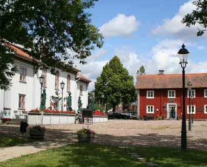 KULTUR- OCH FRITIDSTIPS Berättarfestivalen 2017 15 18 juni Gränslöst berättande i ord och ton. www.ljungbyberättarfestival.se Ljungby IF Ljungby IFs A-lag i fotboll är igång med seriespelet.