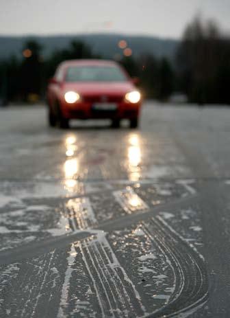 Intressanta fall från Trafikmedicinska rådet Nedanstående ärenden är autentiska fall som kom in till Trafikmedicinska rådet före den 1 maj 2008.