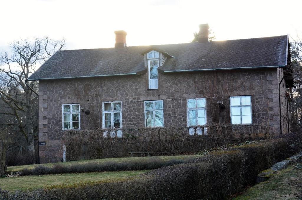 Röhl en gång startade sin verksamhet växte