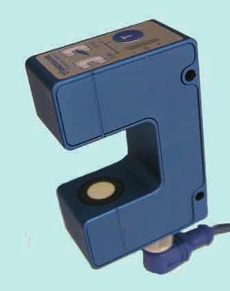 Kompakt ultraljudsgivare 20x32x12 mm som är mycket enkel att ställa in.
