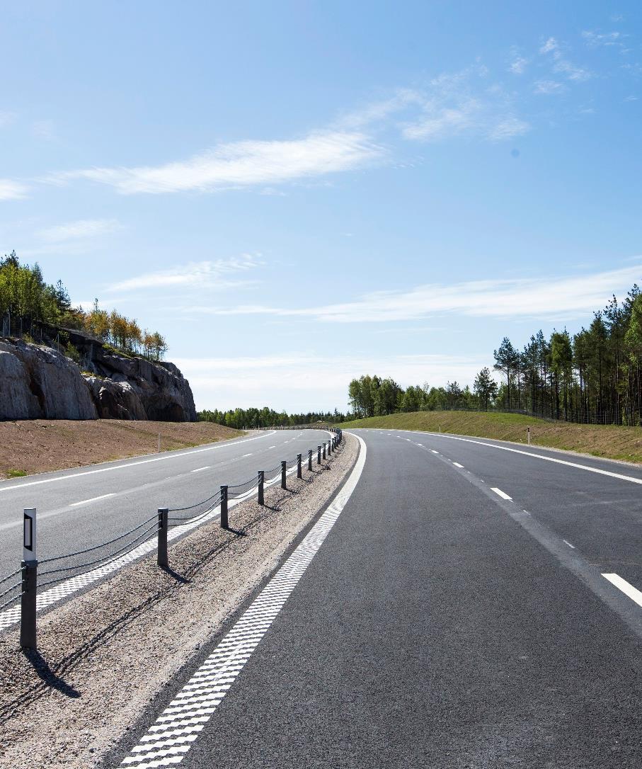 Väg 97 Sunderbyn Sävast Vad: Trafikverket tar fram en vägplan för att bygga om väg 97 mellan södra Sunderbyn och Sävast till en mötesfri landsväg med mitträcke Varför: för att öka trafiksäkerheten