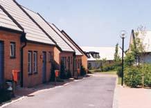 Omorganisationen innebär dessutom att Stiftelsen Rosengården övertog cirka 300 lägenheter från Laholms Kommun.