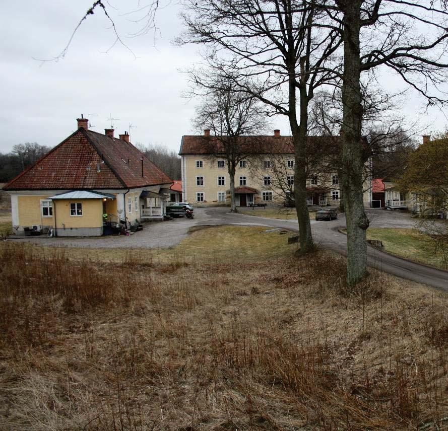 Antikvarisk förundersökning med konsekvensbeskrivning FORSSJÖ BRUKSGÅRD KATRINEHOLM ERICSBERG 14:11 2017-04-28 Tyréns AB Box 325 581 03 Linköping Besök: S:t