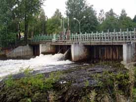 Täckning av vattenvegetation totalt 2% 98% Längdviktat medelvärde 3 2 1 Vattenvegetation 1,7 1,5 1,,6,8 Saknas <5% 5-5% >5% Figur 6. Totaltäckning av vattenvegetation i Svartälven. Figur 7.