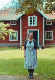 Frida Andersson är en finlandssvensk singer & songwriter artist från Ekenäs, Finland 2013 korades Frida till Årets Kvinnliga Artist under Vegaprisgalan i Vasa Frida har även släppt en singeln,