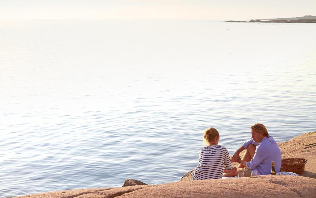 TEXTER OCH BILDER SOM VÄCKER RESLUSTEN SKAPAR MER OCH BÄTTRE AFFÄRER Det är en konst att skriva bra texter och välja bilder som väcker lust och längtan hos besökaren.