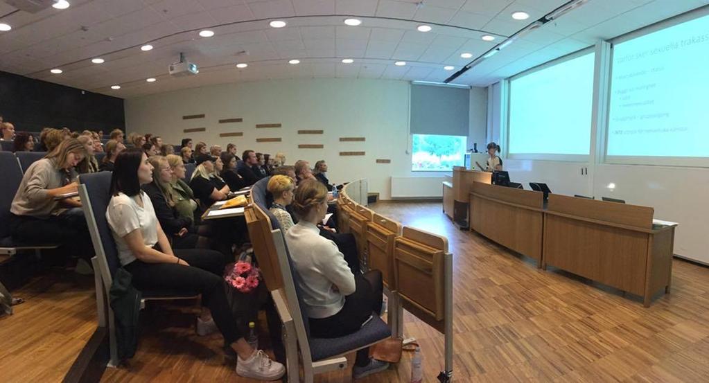JOURVERKSAMHET JOURJURIST Sedan juni 2016 samarbetar Uppsala Tjejjour med juristen Thérèse Paulsen som är Uppsala Tjejjours egen jourjurist.