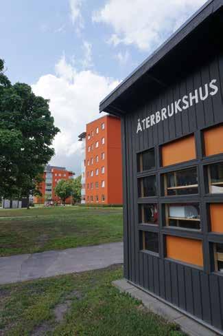 Poseidon www.poseidon.goteborg.se Backa Röds pärlor årets renoveringsprojekt Poseidons lågenergihus Backa Röds pärlor belönades med SABO:s pris för Bästa renoveringsprojekt 2016.