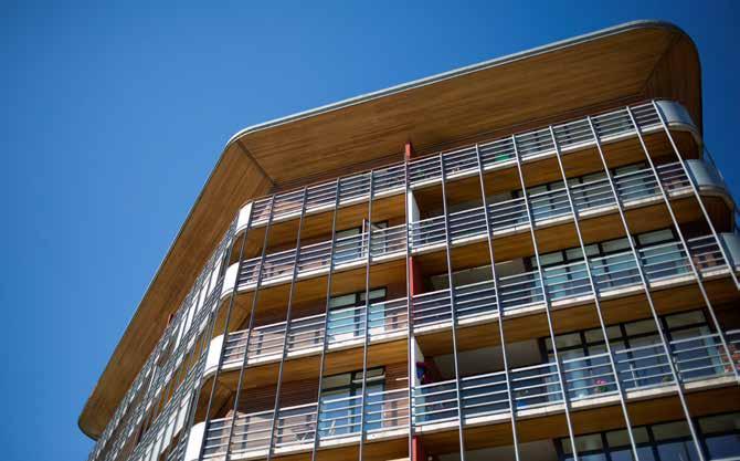 Årets resultat Resultat Koncernens totalresultat för året uppgår till 3 060 mnkr att jämföra med 7 502 mnkr för 2015, en sänkning med 4 442 mnkr.