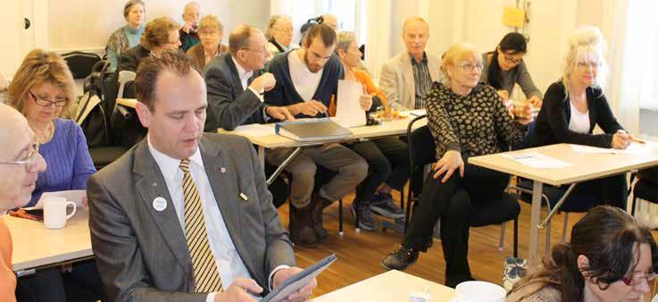 Foton: Valentin Sevéus Deltagare i förbundsmötet.