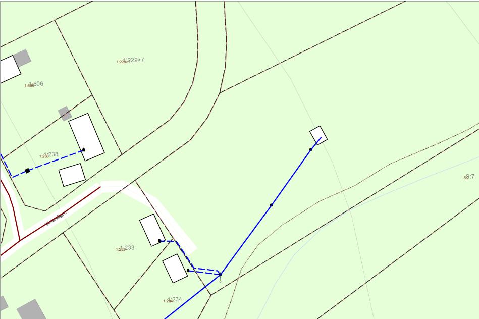 2017-01-03 2015.0616-315 10 (16) huvudbyggnad och fastighetsgräns ska vara minst 4 meter och mellan komplementbyggnad och fastighetsgräns minst 2,5 meter (p).