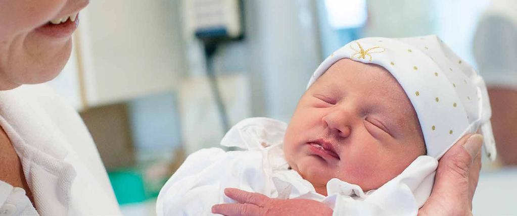 40 41 7 NÄMNDERNAS GRUNDUPPDRAG OCH TILLDELADE RESURSER ÅR 2017 NÄMNDERNAS GRUNDUPPDRAG OCH TILLDELADE RESURSER ÅR 2017 7 >> Patientnämndens verksamhet är obligatorisk för landsting, regioner och