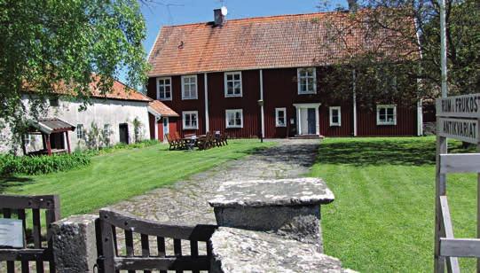 En liknande promenad kan man även gå i Kalmar. För ytterligare information: www.stagnelius.se Författarinnan Margit Friberg är en av de mest betydande skildrarna av öländskt folkliv i gången tid.