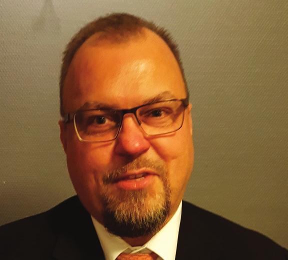 Förslag till ordinarie revisorer Namn: Mikael Andersson