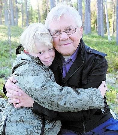 4(6) Bilaga 1 Förslag på förberedelser och efterarbete Läs artikeln om pojken som försvann på fjället (se nedan). Frågor att diskutera: Vad gjorde Sebastian som var bra respektive mindre bra?