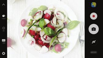 Program Mat Ta bilder på livsmedel och maträtter med mer levande färger. 1 På förhandsgranskningsskärmen trycker du lätt på LÄGE Mat.