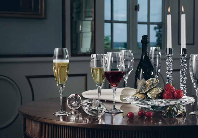 INTERMEZZO AIR Design Erika Lagerbielke 2015 Handmade in Sweden The Intermezzo serie, with the characteristic blue drop, celebrates the noble age of thirty.
