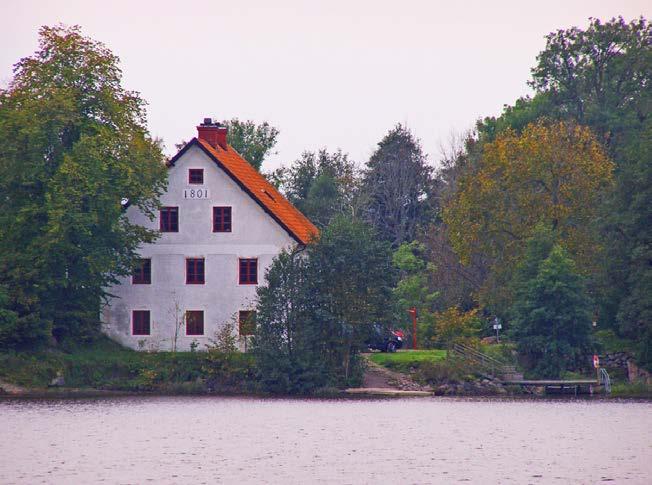 Vid kusten mellan Trosa och Nyköping ligger en naturskön plats på över 3000 hektar som lockar till aktiva natur- och kulturupplevelser