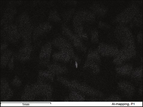 Grundbilden är backscatterbilden för prov P1 innan polering. Fig.