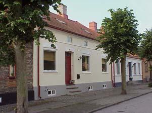 fastighet: HAAK NORRA 5, hus A. adress: Engelbrektsgatan 26. ålder: 1886. Ombyggt 1951, 1973.