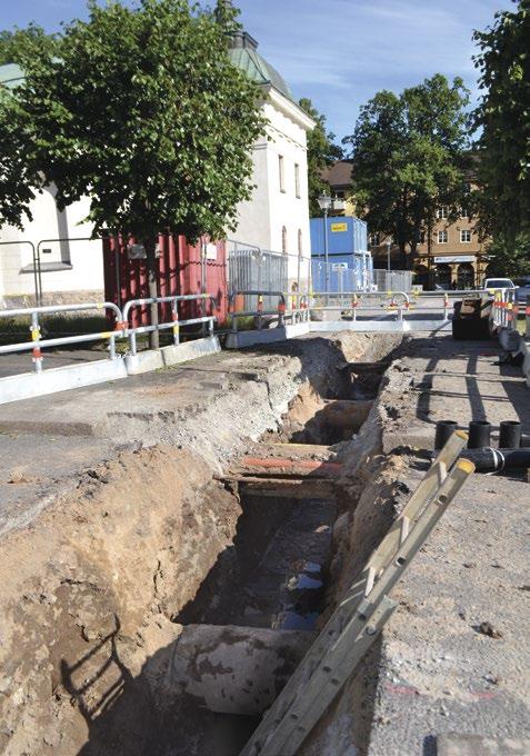 10 Vid Storgatan i Linköping Murar sydost om S:t Larskyrkan Figur 6. Mur S300. Foto: Arkeologerna.