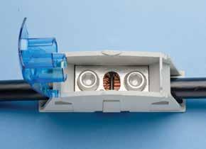 Övergångsblock - SB / SBF SB 400 500 A - IEC 335 A - SBF 400 405/445* A - IEC 335 A - Kabel till kabel Kabel till ERIFLEX FLEXIBAR / Isolerad flexibel fläta I = 500 A IEC I = 335 A UL Icw KA rms 1s :