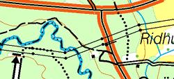 Em532. Silverån, Venabro Datum: 2012-10-14 Kommun: Hultsfred Koordinat: 6375825/1503490 RT90 0-10 m nedströms bron. Den röda markeringen visar lokalens läge.