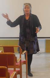 2015-11-26 Studiebesök på Biblioteket 26 november träffades en grupp medlemmar och åt en god lunch på Grand Hotell.