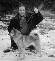 Tapion Kennel Listar tre av sina stjärnor Kiire Pukko NORD JCH SE UCH Tapion Kiire S29534/93 Äg. Leif och Ulla-Britt Öhgren Vann riksutställningen 1995.