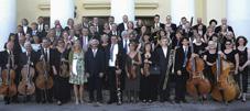 18 JULI KL 19 Bergslagens kammarsymfoniker Dirigent: Merete Ellegaard 25 JULI KL 19 Claes Janson sång Bertil Jonasson saxofon Kjell Fernström piano Bergslagens kammarsymfoniker ger traditionsenligt