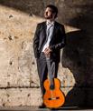 1 AUGUSTI KL 19 8 AUGUSTI KL 19 Göran Fröst violin Jacob Kellerman gitarr Pünk Flöyd Göran Fröst har framträtt som kammarmusiker och solist i de flesta europeiska länder samt Japan.